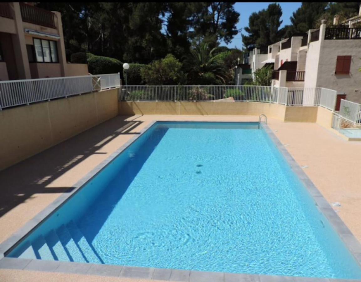 Studio 110 Grande Terrasse Proche Mer Bandol Exterior photo